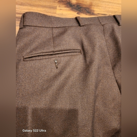 Worsted Wool Pleated Dress Pants - Picture 11 of 12